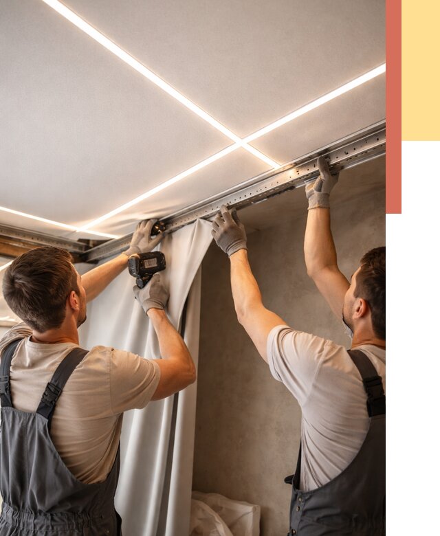 Монтаж натяжного потолка со световыми линиями в Омске от 1244 руб. | ОТДЕЛОЧНИК-Омс